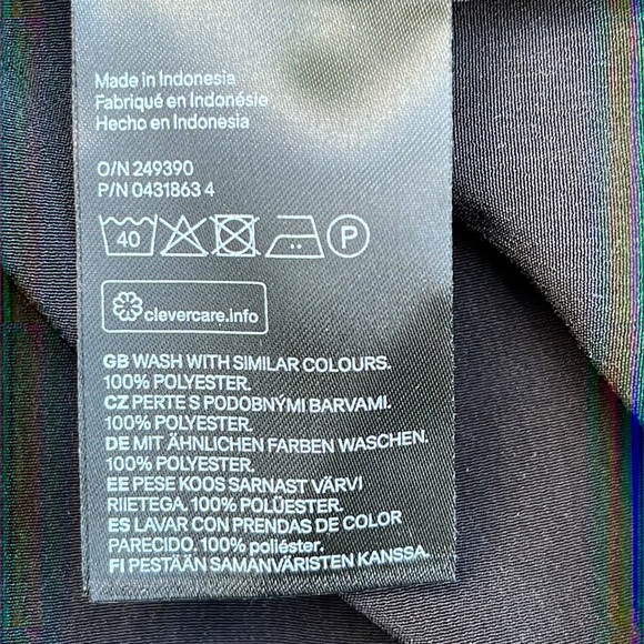 NWT H&M black blouse or light jacket M-L - Picture 8 of 8